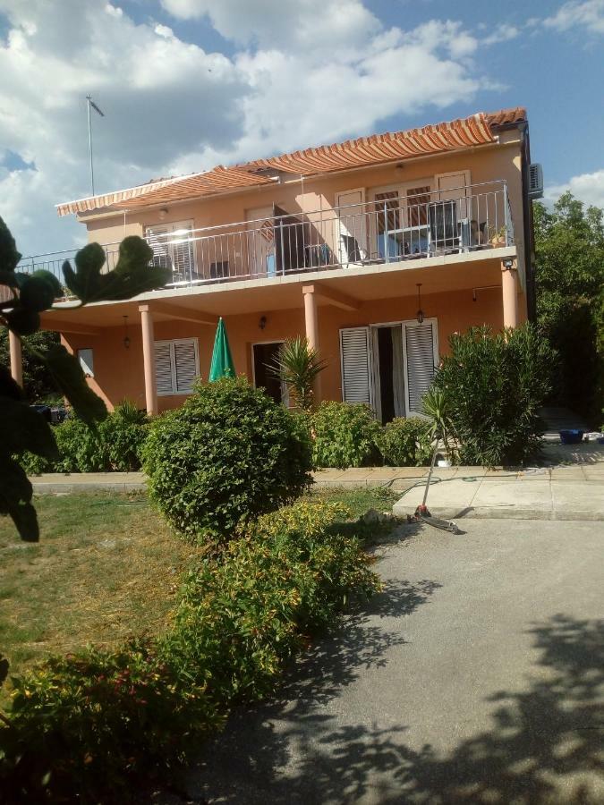 Apartament Mendula Pakoštane Zewnętrze zdjęcie